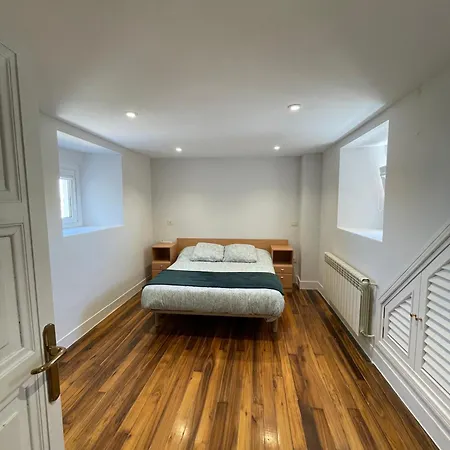 Atico Centro Santo Domingo Apartment Lugo